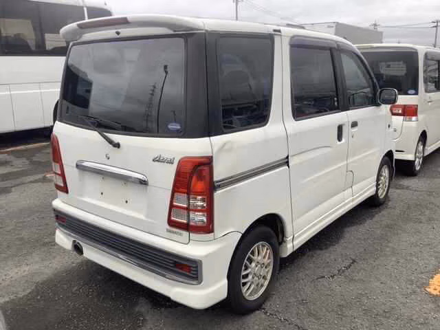 DAIHATSU ATRAI