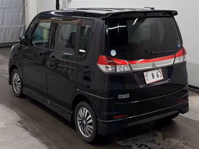 MITSUBISHI DELICA D:2