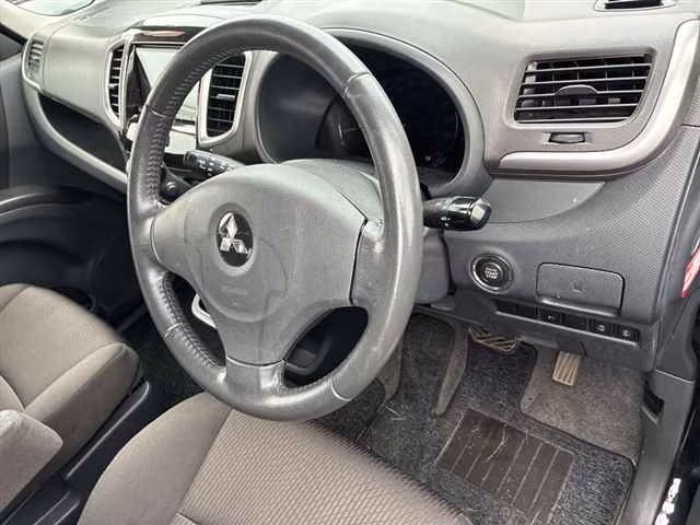 MITSUBISHI DELICA D:2