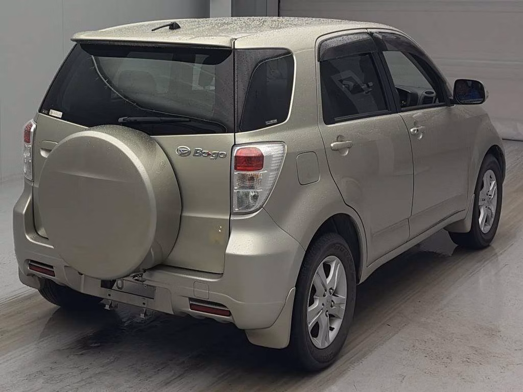 DAIHATSU BE-GO