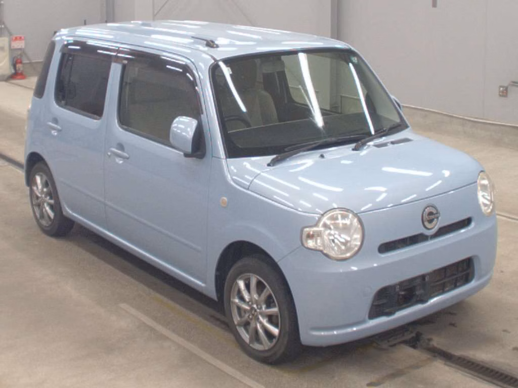 DAIHATSU MIRA COCOA