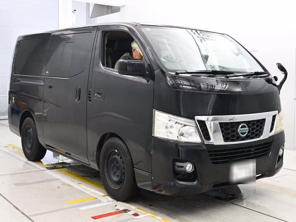 NISSAN NV350 CARAVAN