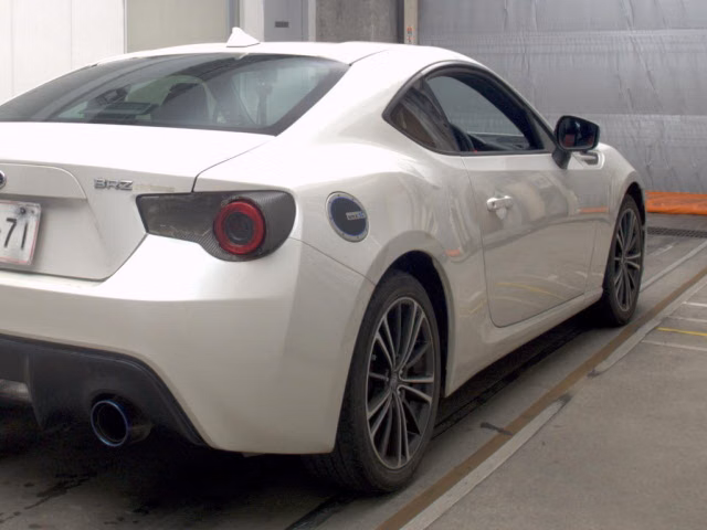 SUBARU BRZ