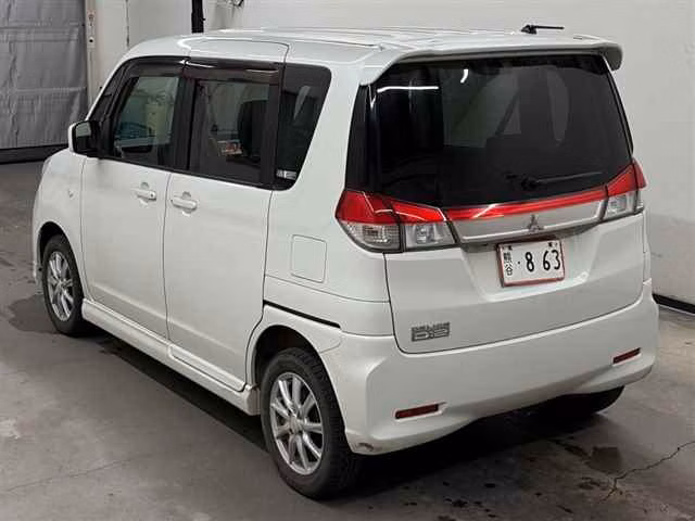MITSUBISHI DELICA D:2
