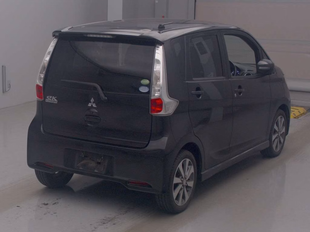 MITSUBISHI EK CUSTOM