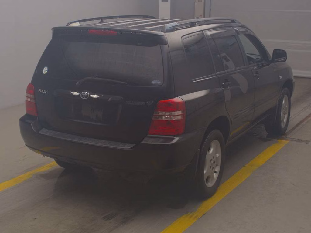 TOYOTA KLUGER V