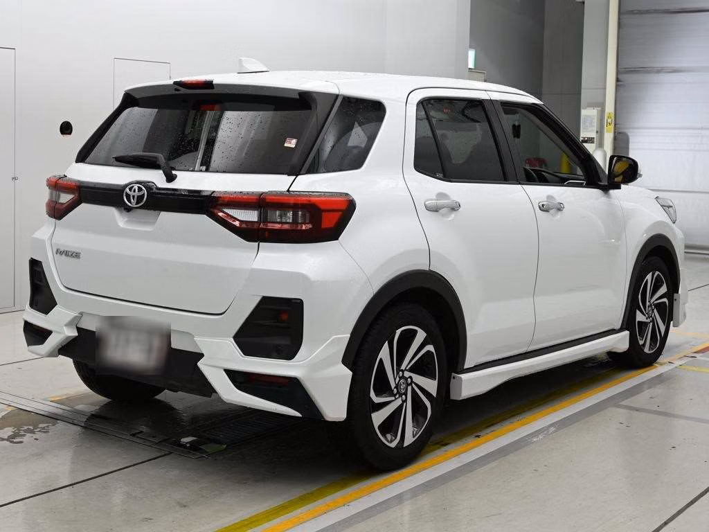 TOYOTA RAIZE