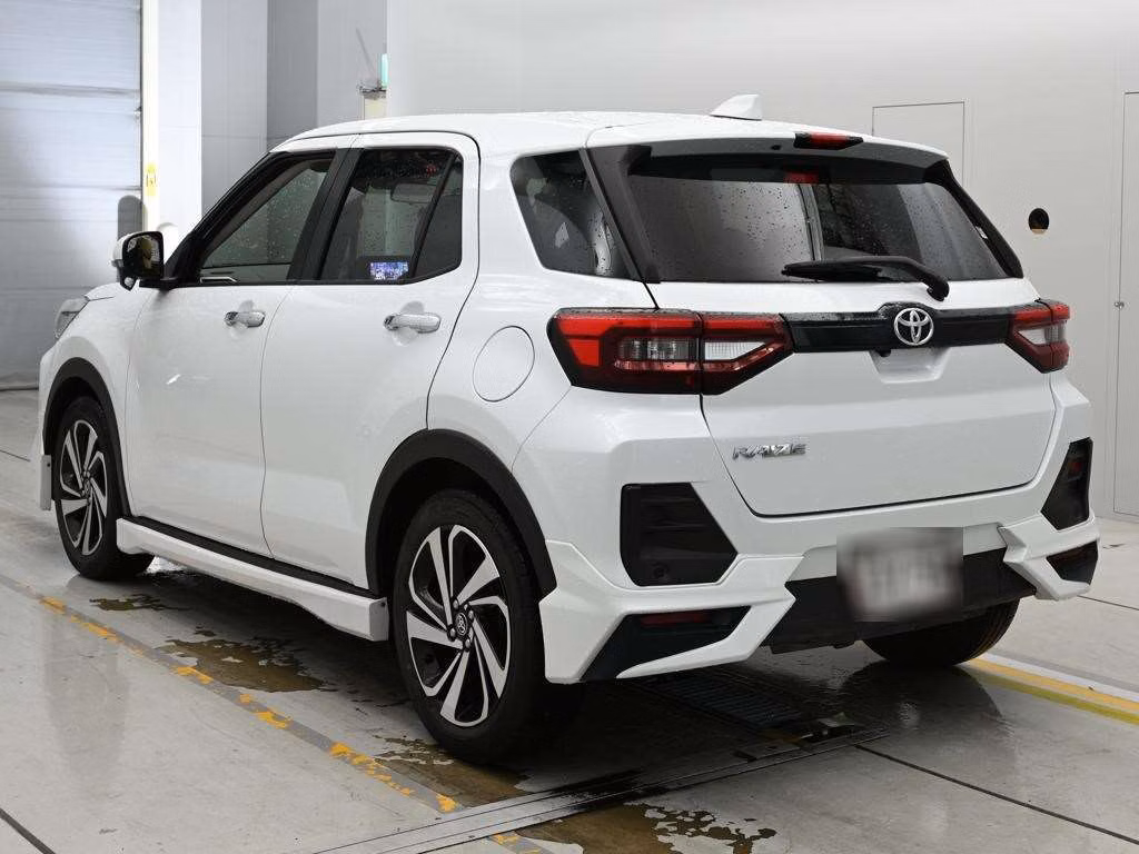 TOYOTA RAIZE