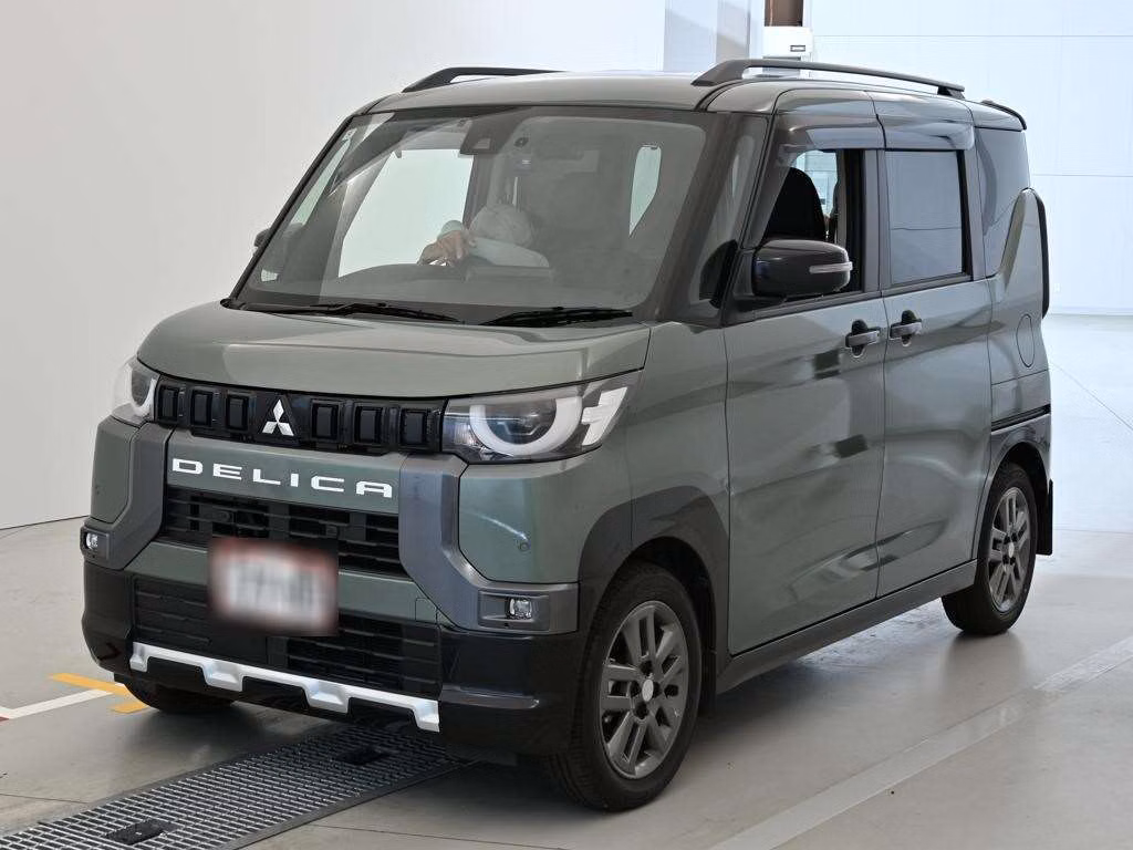 MITSUBISHI DELICA MINI