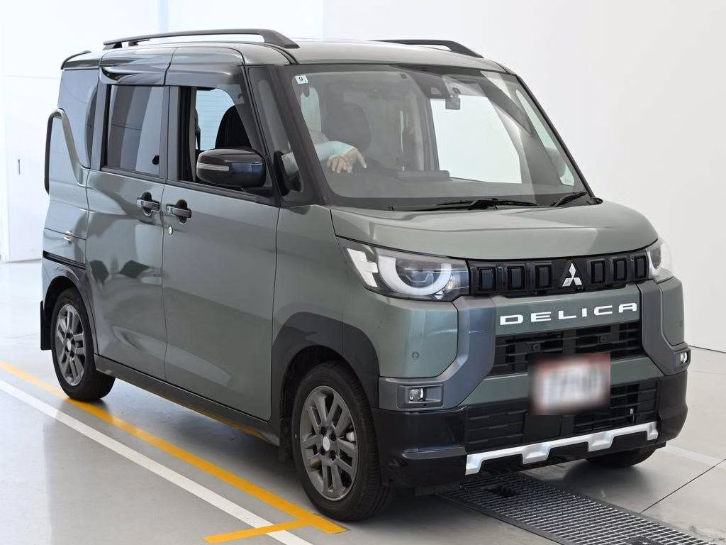 MITSUBISHI DELICA MINI