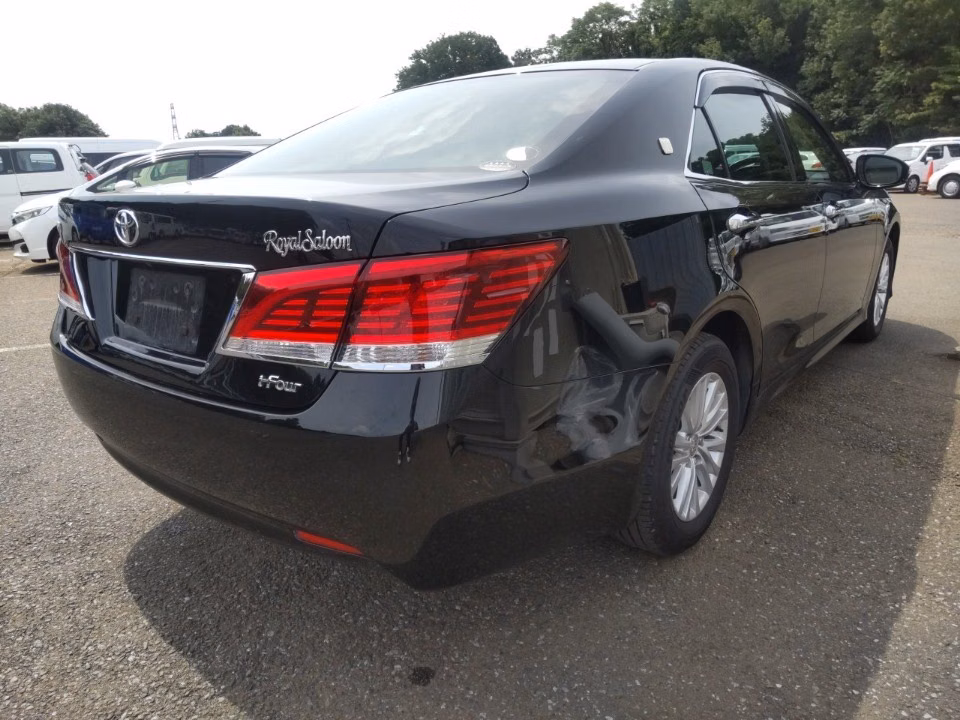TOYOTA CROWN