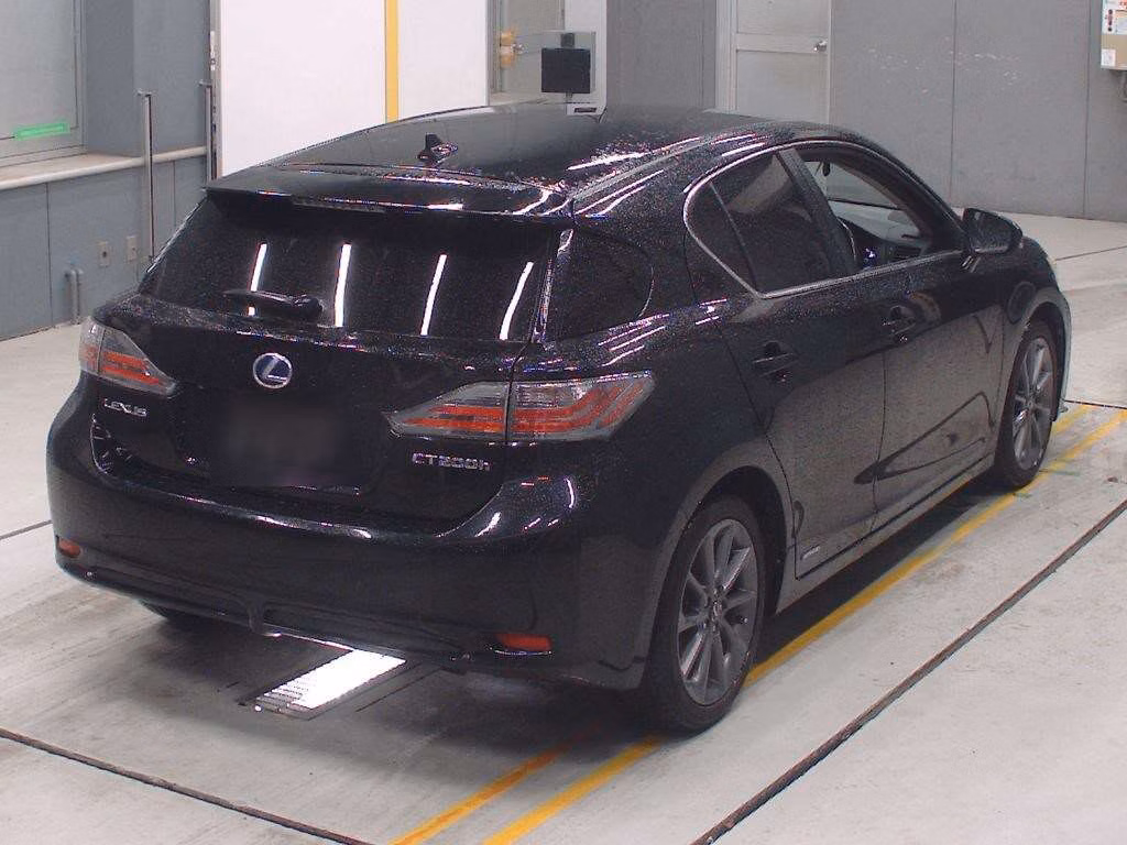 LEXUS CT200H