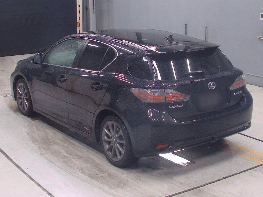 LEXUS CT200H