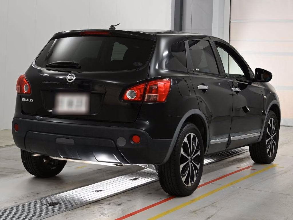 NISSAN DUALIS