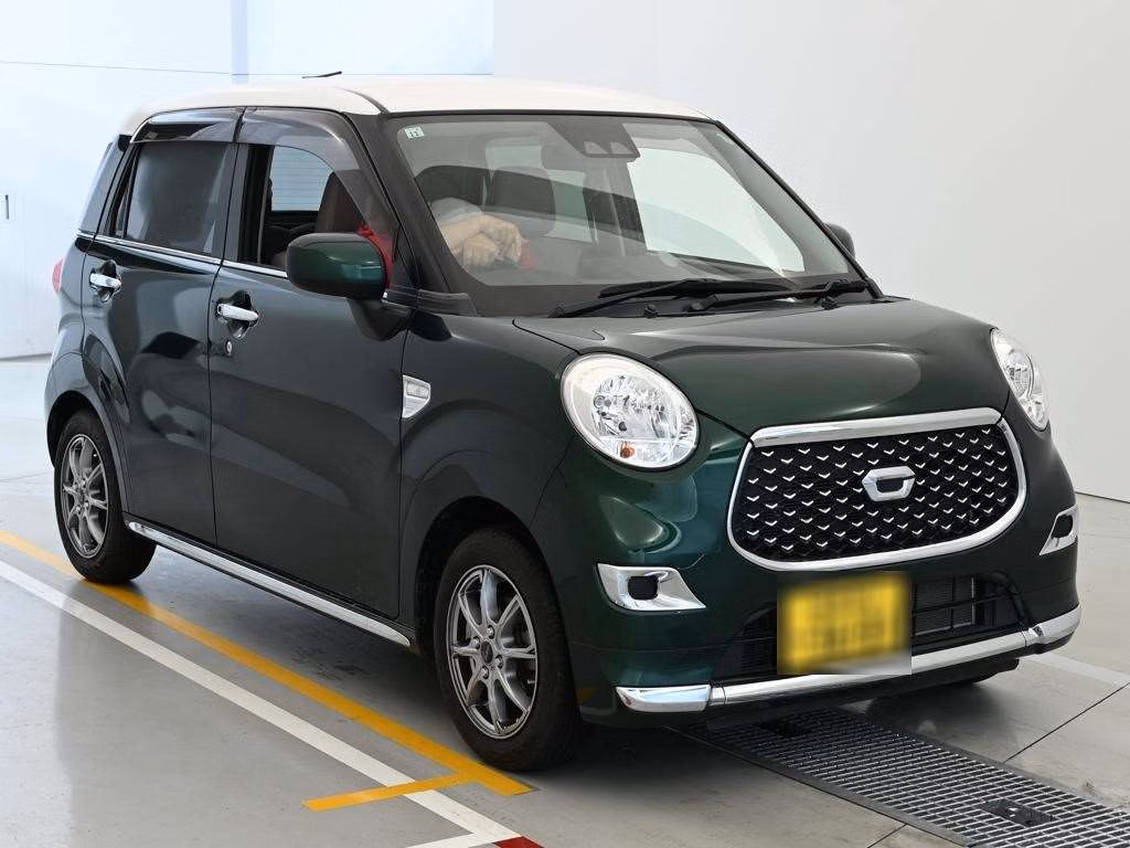 DAIHATSU CAST