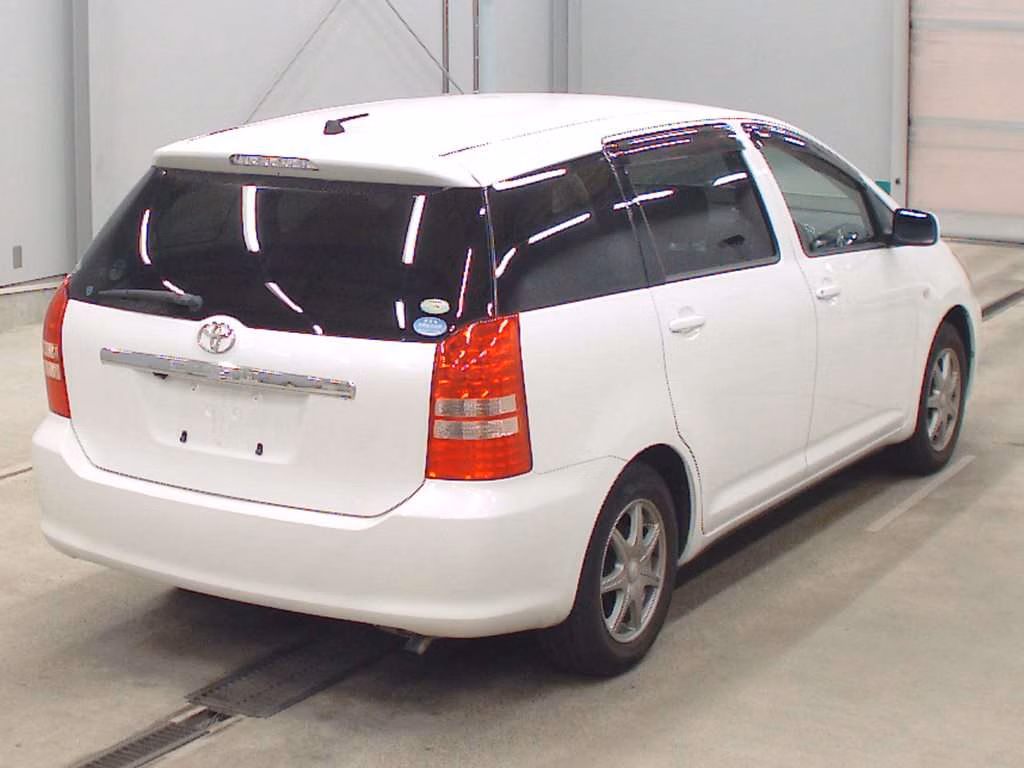 TOYOTA WISH