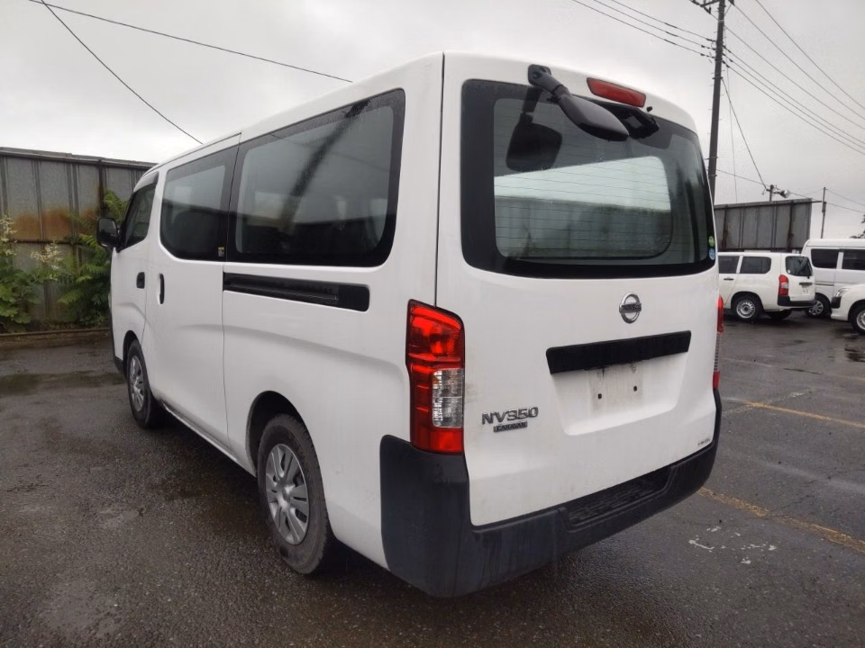 NISSAN NV350 CARAVAN