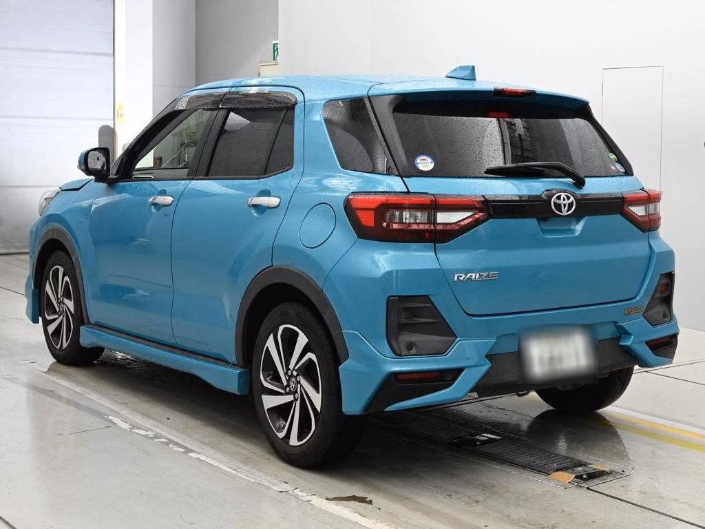 TOYOTA RAIZE
