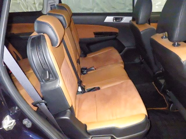 SUBARU EXIGA CROSSOVER 7