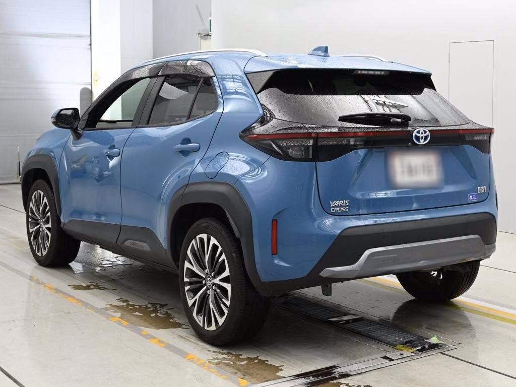 TOYOTA YARIS CROSS