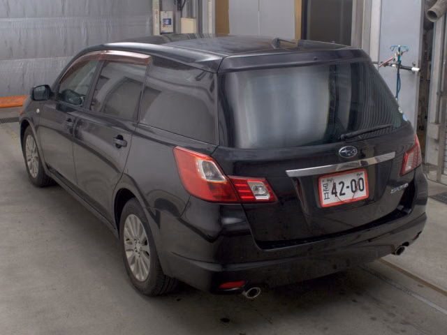 SUBARU EXIGA