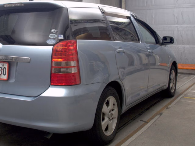 TOYOTA WISH