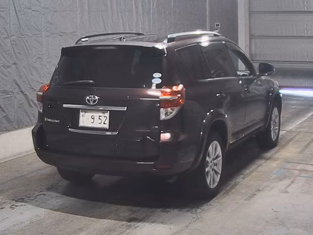 TOYOTA VANGUARD