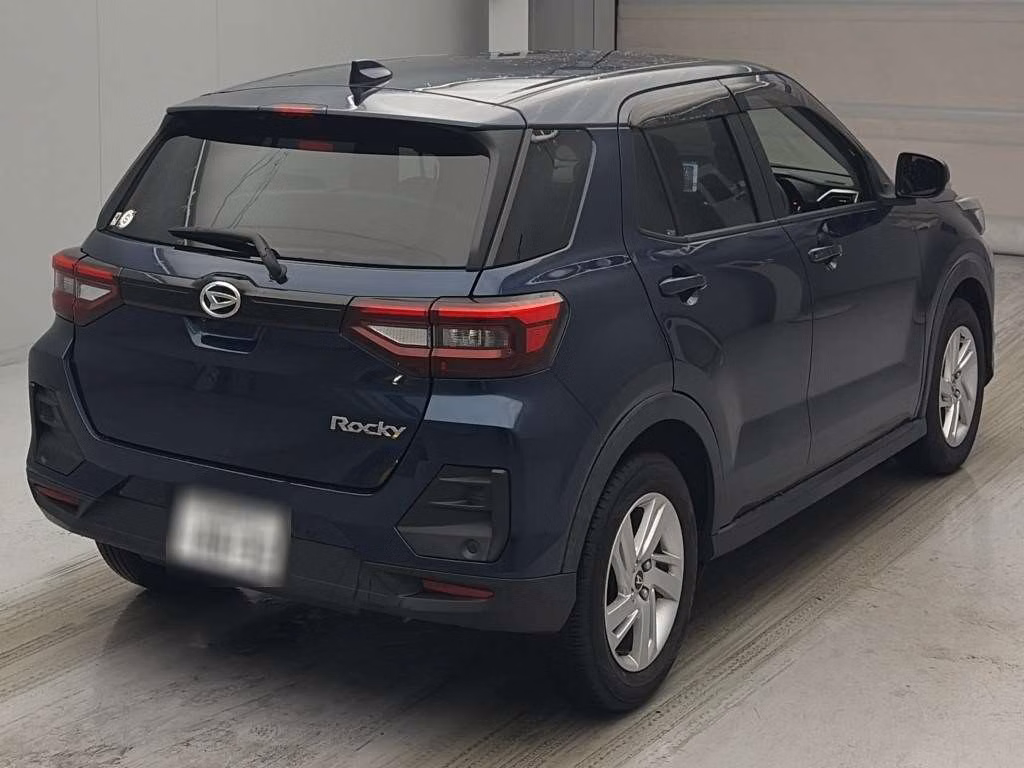 DAIHATSU ROCKY