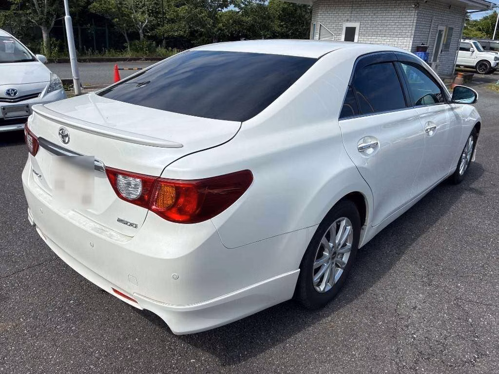 TOYOTA MARK X