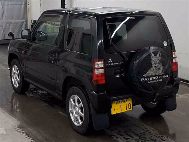 MITSUBISHI PAJERO MINI