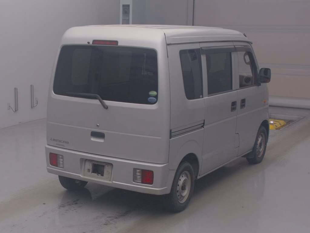MITSUBISHI MINICAB