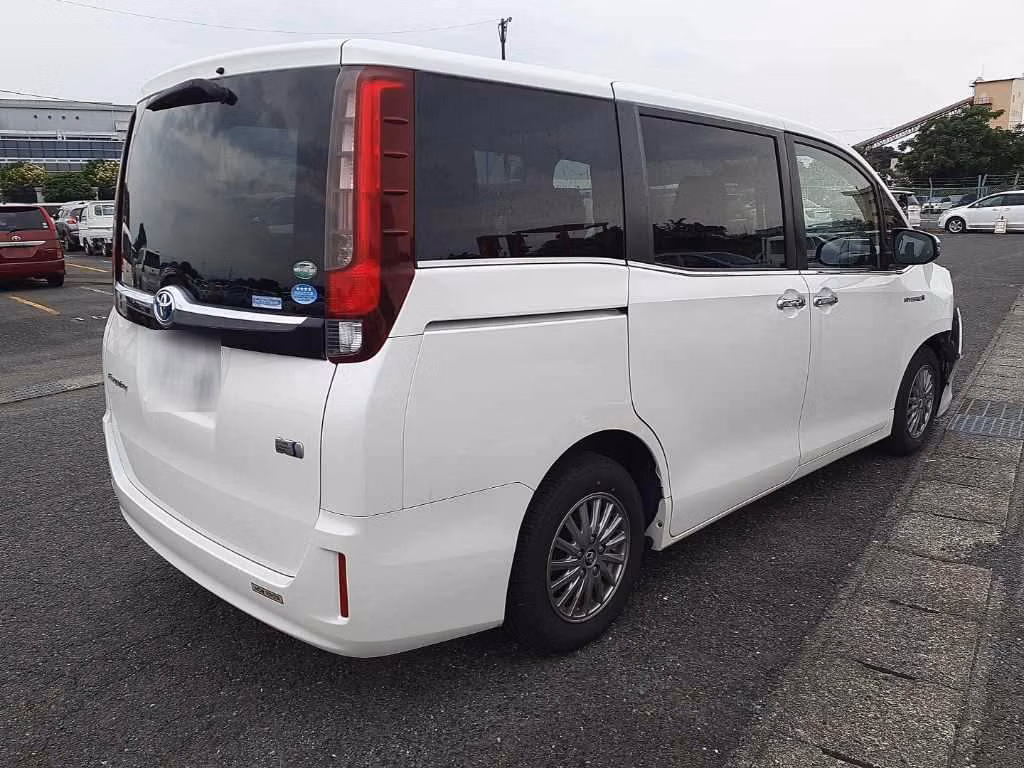 TOYOTA ESQUIRE
