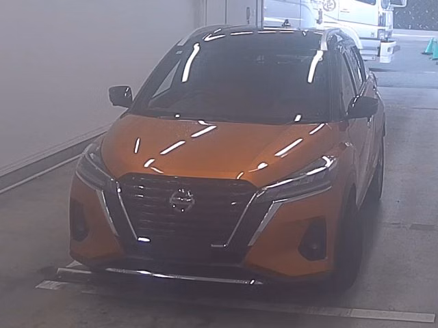 NISSAN KICKS