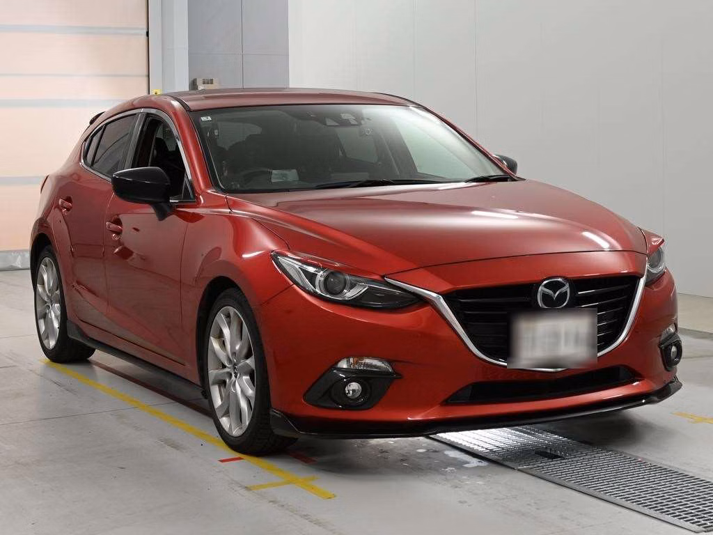 MAZDA AXELA