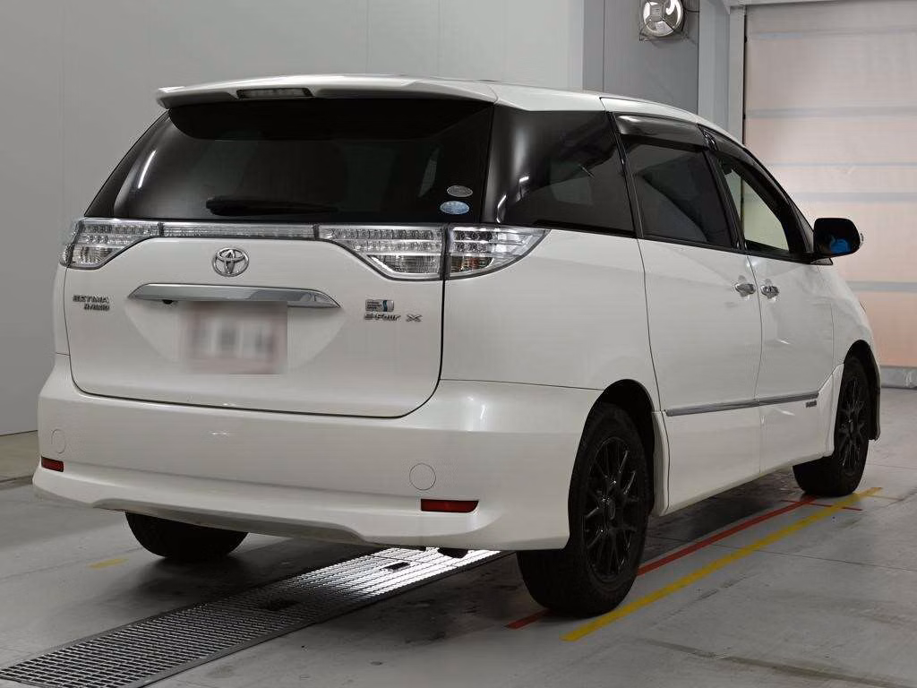 TOYOTA ESTIMA