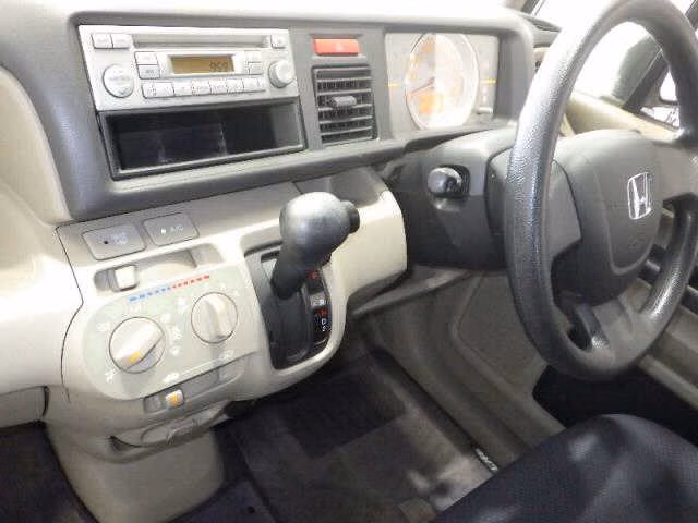 HONDA LIFE
