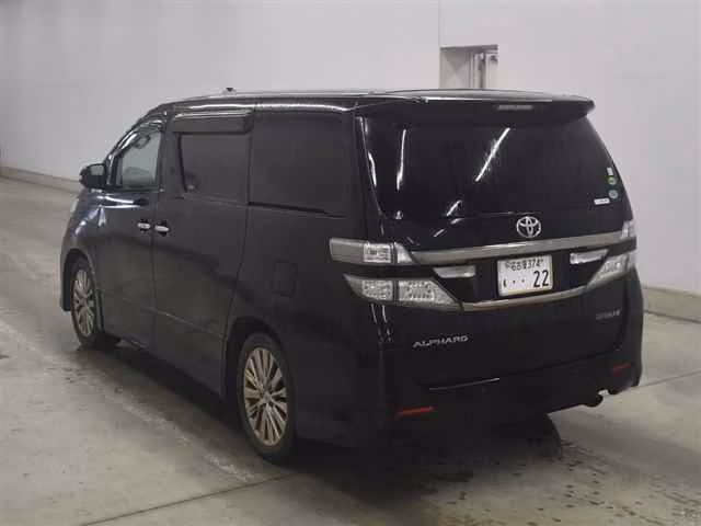 TOYOTA ALPHARD