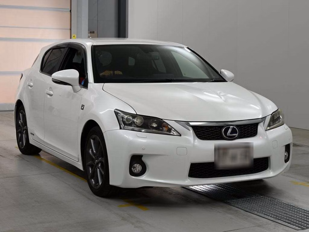 LEXUS CT200H