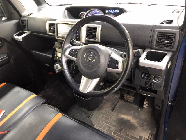 TOYOTA PIXIS MEGA