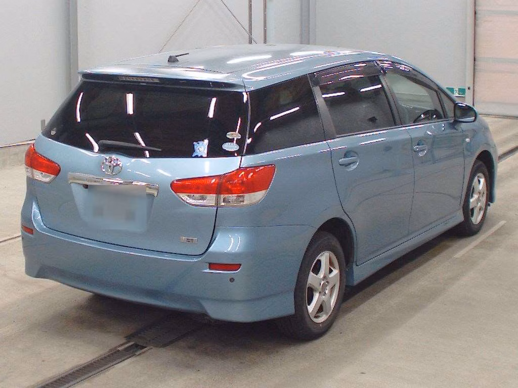 TOYOTA WISH