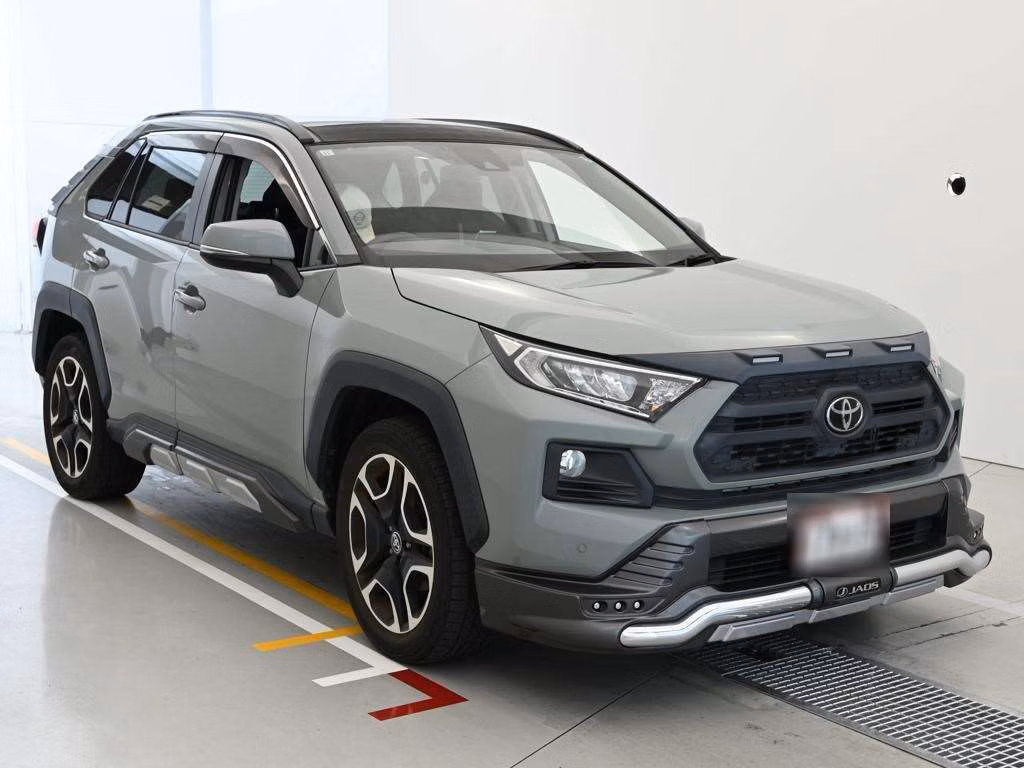 TOYOTA RAV4