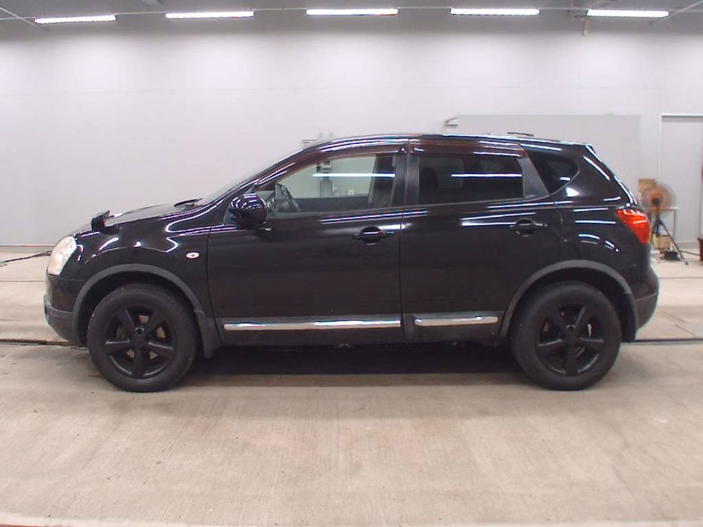 NISSAN DUALIS