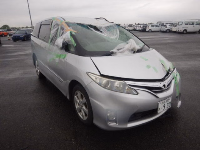 TOYOTA ESTIMA