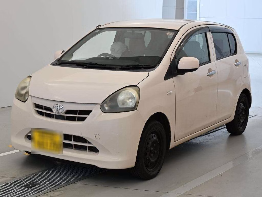 TOYOTA PIXIS EPOCH