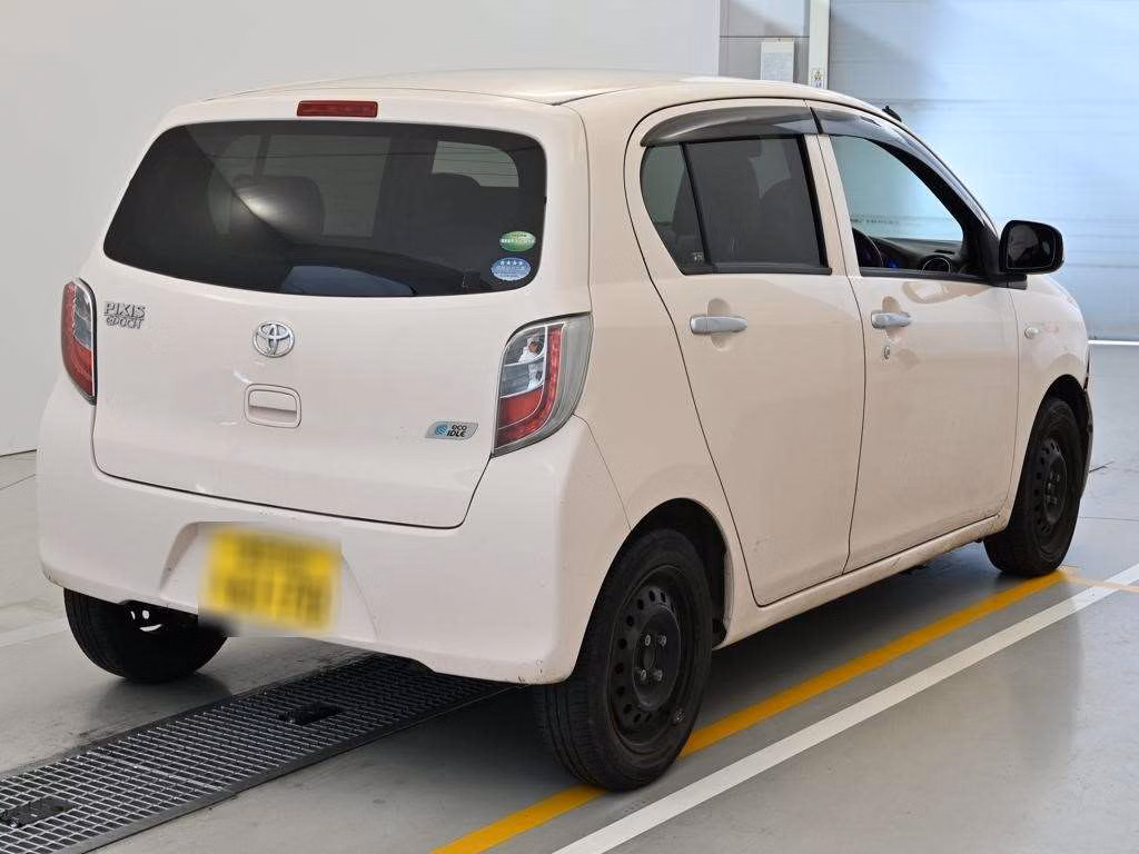 TOYOTA PIXIS EPOCH
