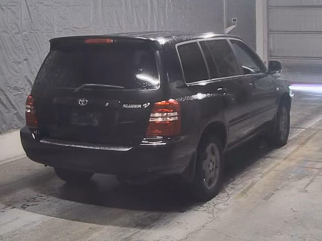 TOYOTA KLUGER V