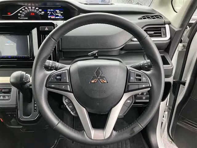 MITSUBISHI DELICA D:2