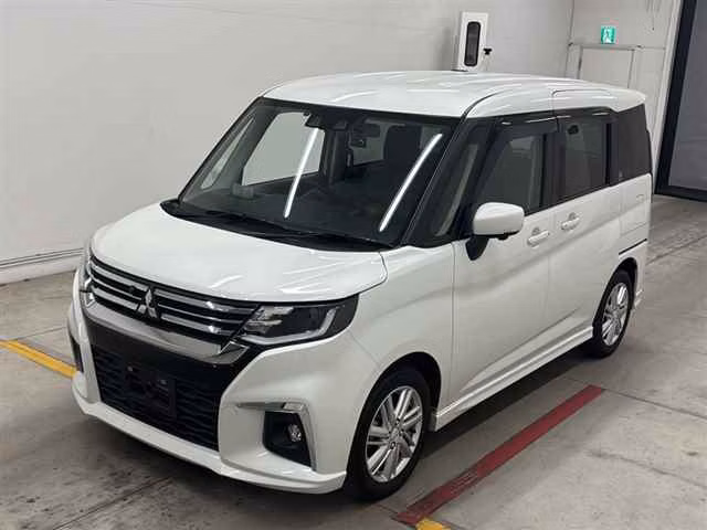 MITSUBISHI DELICA D:2