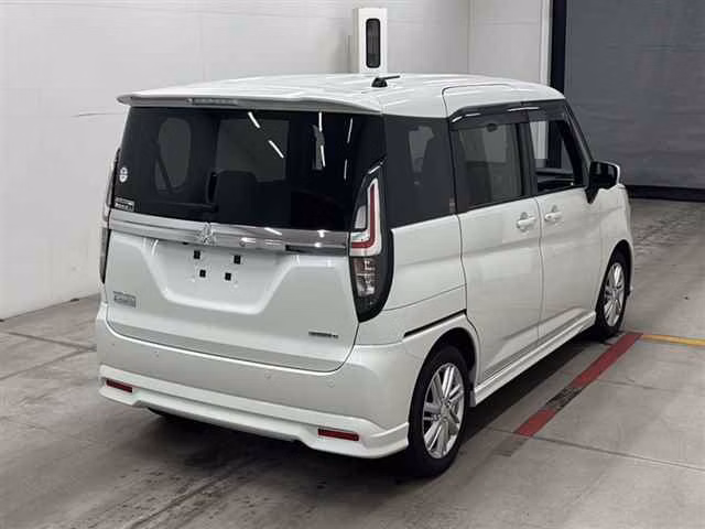 MITSUBISHI DELICA D:2