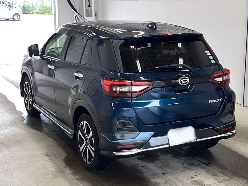 DAIHATSU ROCKY